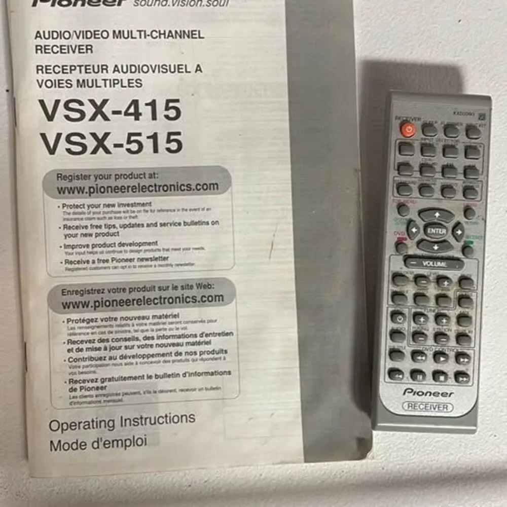 Pioneer Audio/Video multi channel receiver VSX-515 with manual and remote